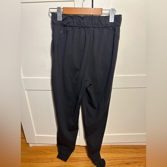 Lululemon Keep Moving Jogger size 4 - Picture 7 of 7